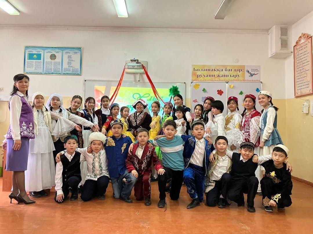 5"А"сыныбында "Қош келдің, әз-Наурыз!" тақырыбында тәрбие сағаты өтілді.