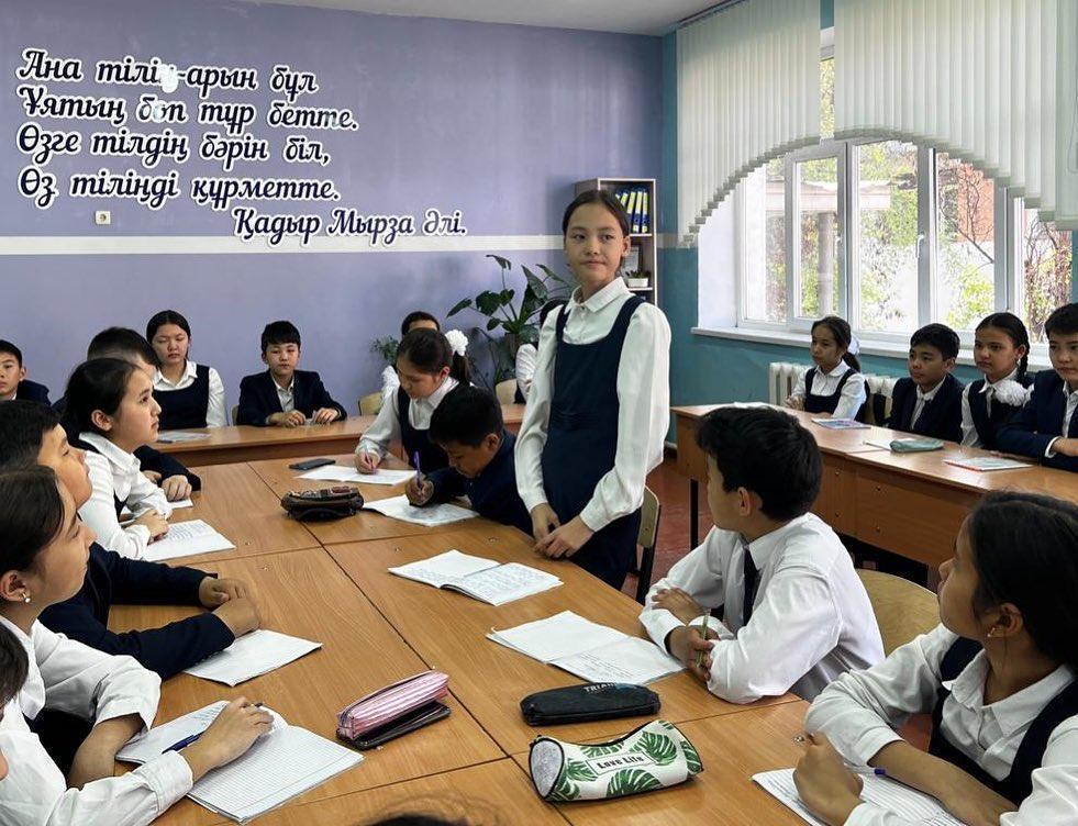 7-сынып оқушыларымен бірге, Каналбекова Гүлнар Қасымбекқызы «Ешкімде, ешнәрседе ұмытылмайды» тақырыбында дөңгелек үстел өткізді.